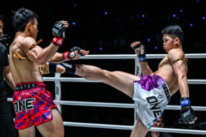 OL127_12_Worapon_vs_Kongkula 13