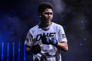 OL127_12_Worapon_vs_Kongkula 31