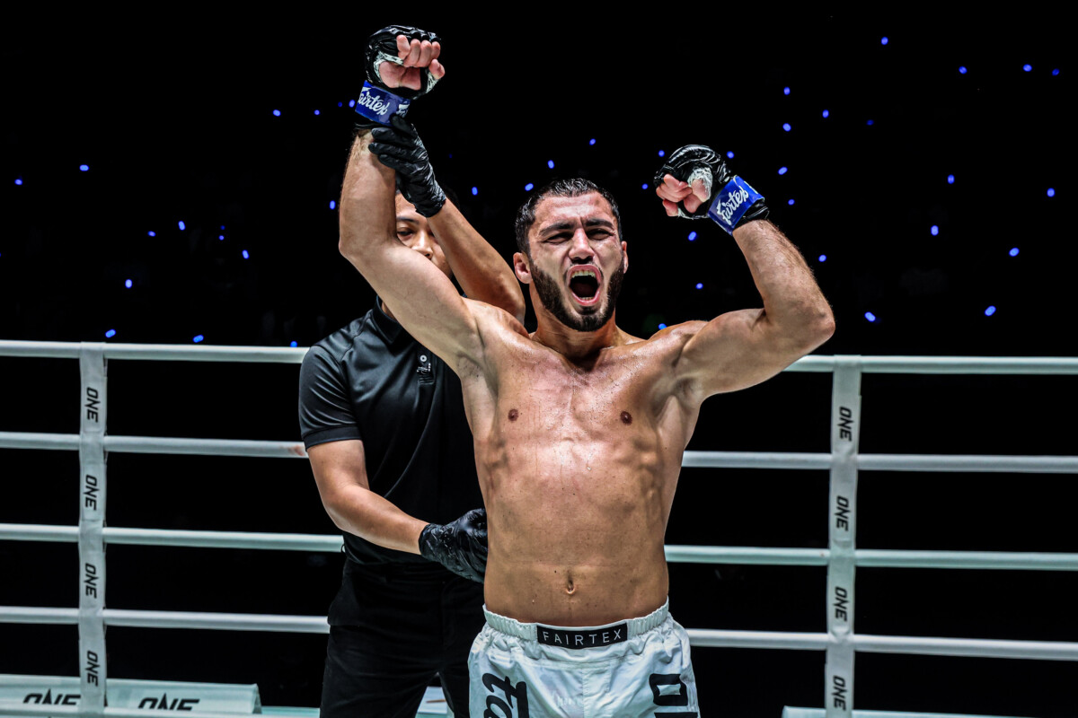 OL128 Komawut vs Anar Mammadov (22)