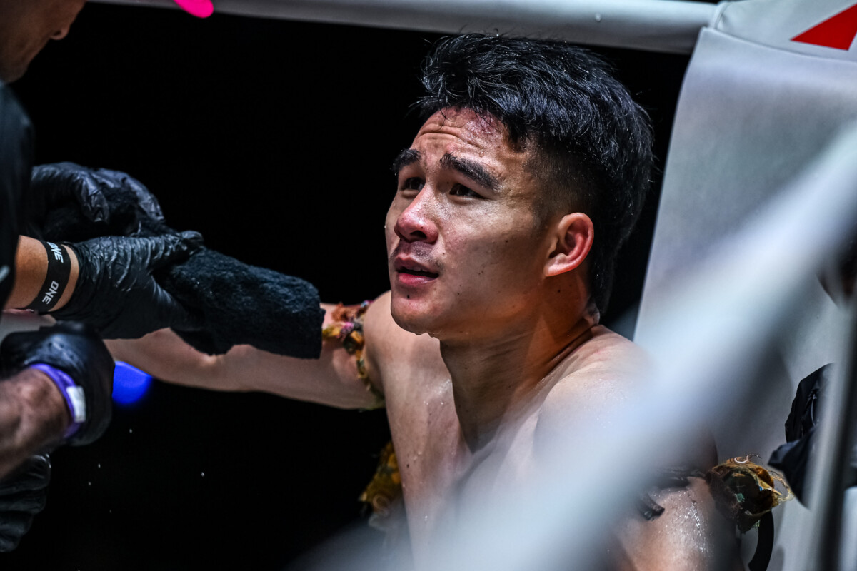 Cover_12_Worapon_vs_JulioLobo (18)