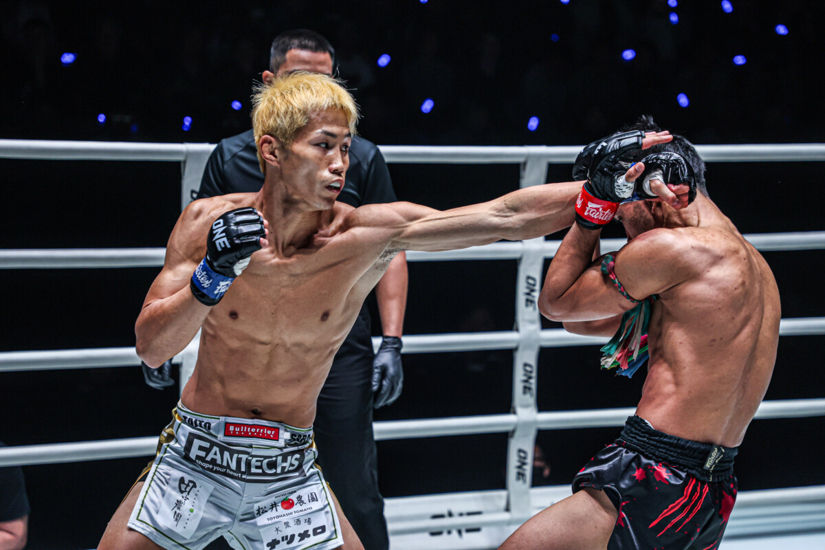 OFN37_02 Nakrob vs Taiki Naito (36)