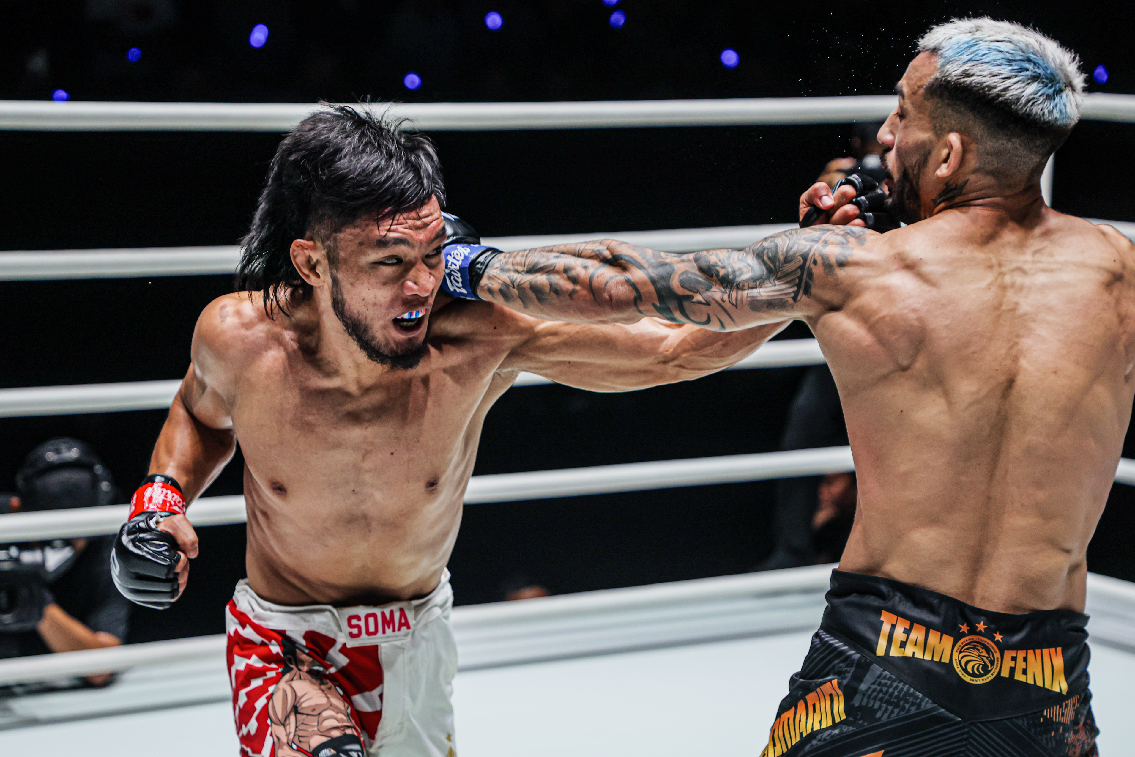 OFN37_03 Lito Adiwang vs Mauro Mastromarini 23.jpg