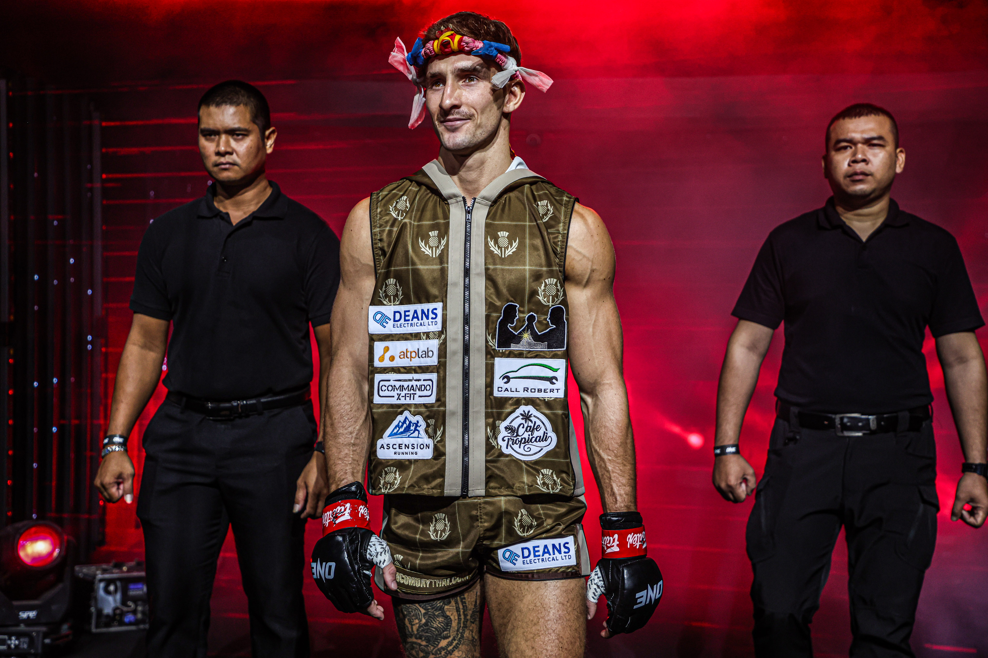 OFN37_07 Nico Carrillo vs Luke Lessei 14.jpg