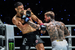 OL132_02 Jean Carlos Pereira vs Oliver Axelsson 16