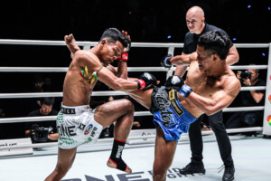 OL132_06 Khunponnoi vs Thant Zin 15