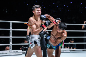 OL132_09 Khunpon vs Petnakian 6