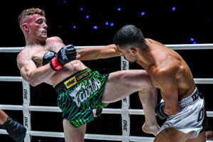 OL135_05 Tom Keogh vs Mahan Fotouhi 21