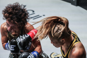 ONE173_08_Stamp_VS_Kana 30