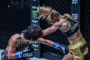 ONE173_08_Stamp_VS_Kana 33