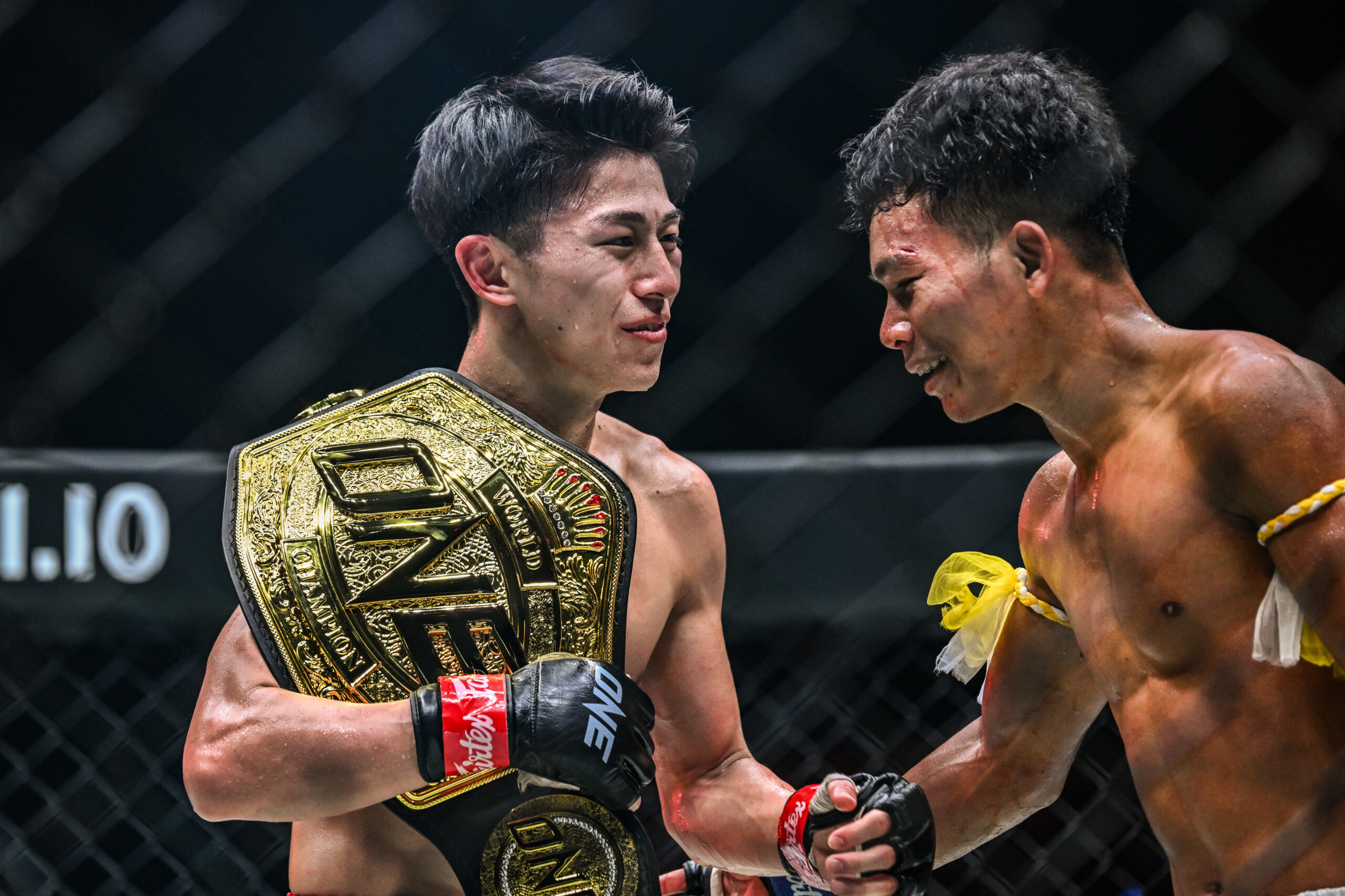 กว่าจะชนะไม่ง่าย! “นาดากะ” รับ “หนุ่มสุรินทร์” แกร่งสุดกดไม่ลง