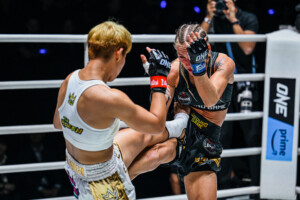 OFN38_04 Phetjeeja Lukjaoporongtom VS Martyna Dominczak 9