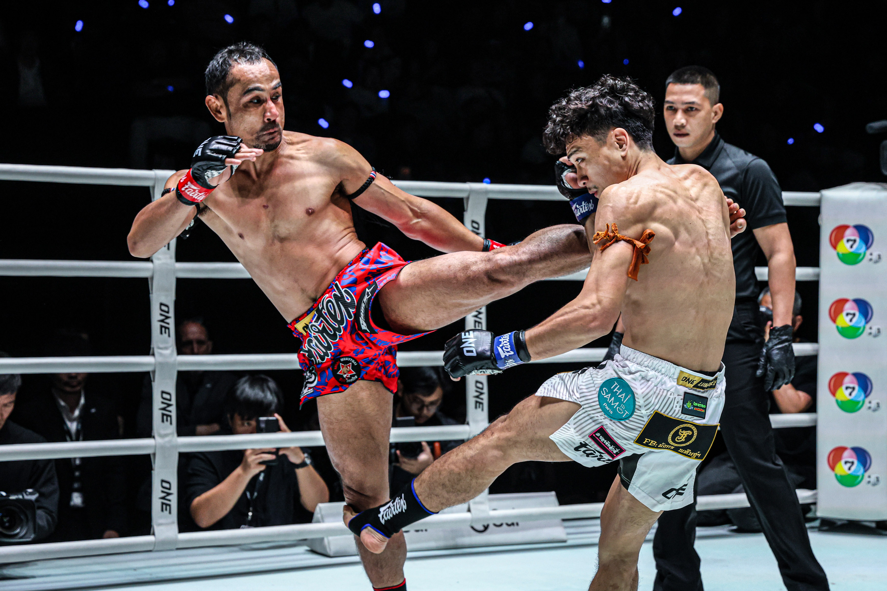 OL137_10_Sam A _vs_Jaosuayai 9.jpg