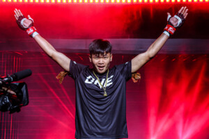 OL137_11_Petkhaokradong_vs_AliKelat 22