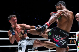 OL139_07 Khunponnoi vs Rustam Yunusov 19