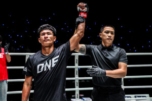 OL140_13_Sonrak vs Buakhiao_05