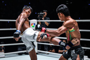 OL140_13_Sonrak vs Buakhiao_17