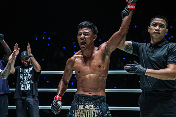CoverWeb_OFN40_Blackpanther_Prefight