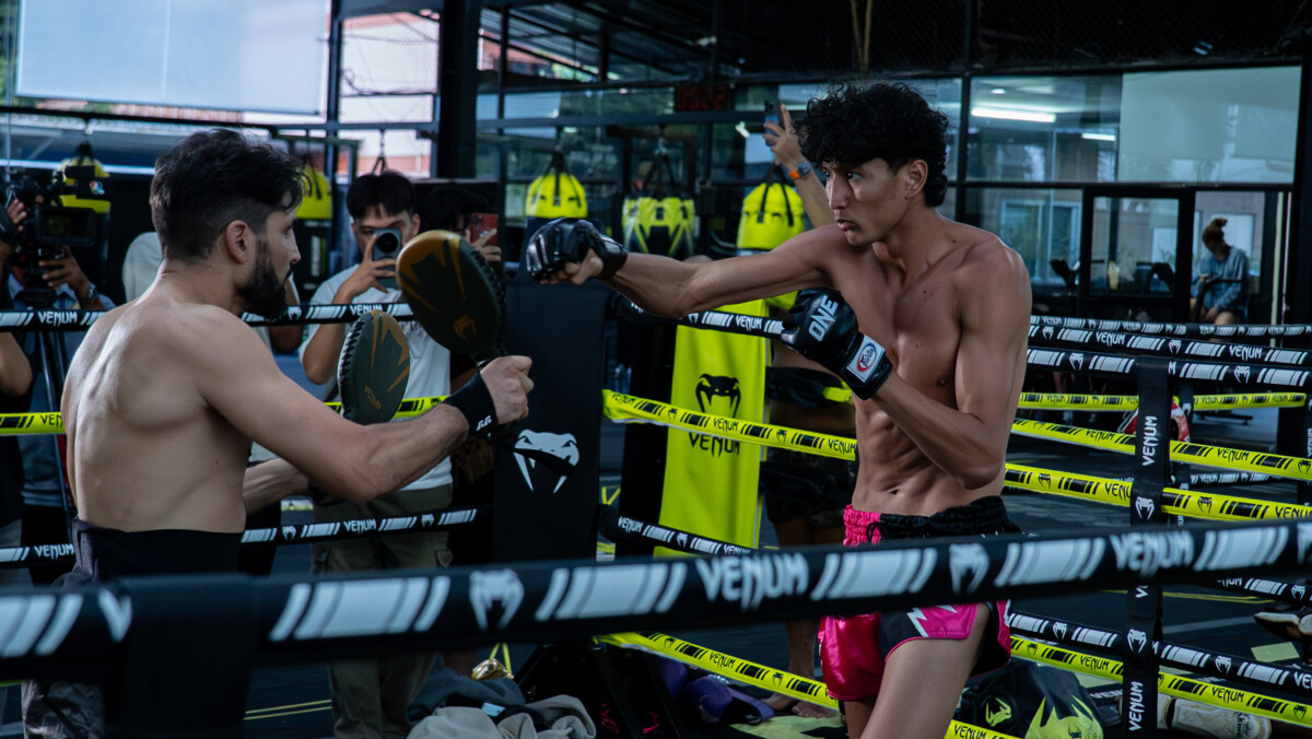 Nabil open workout for one fight night 41 06