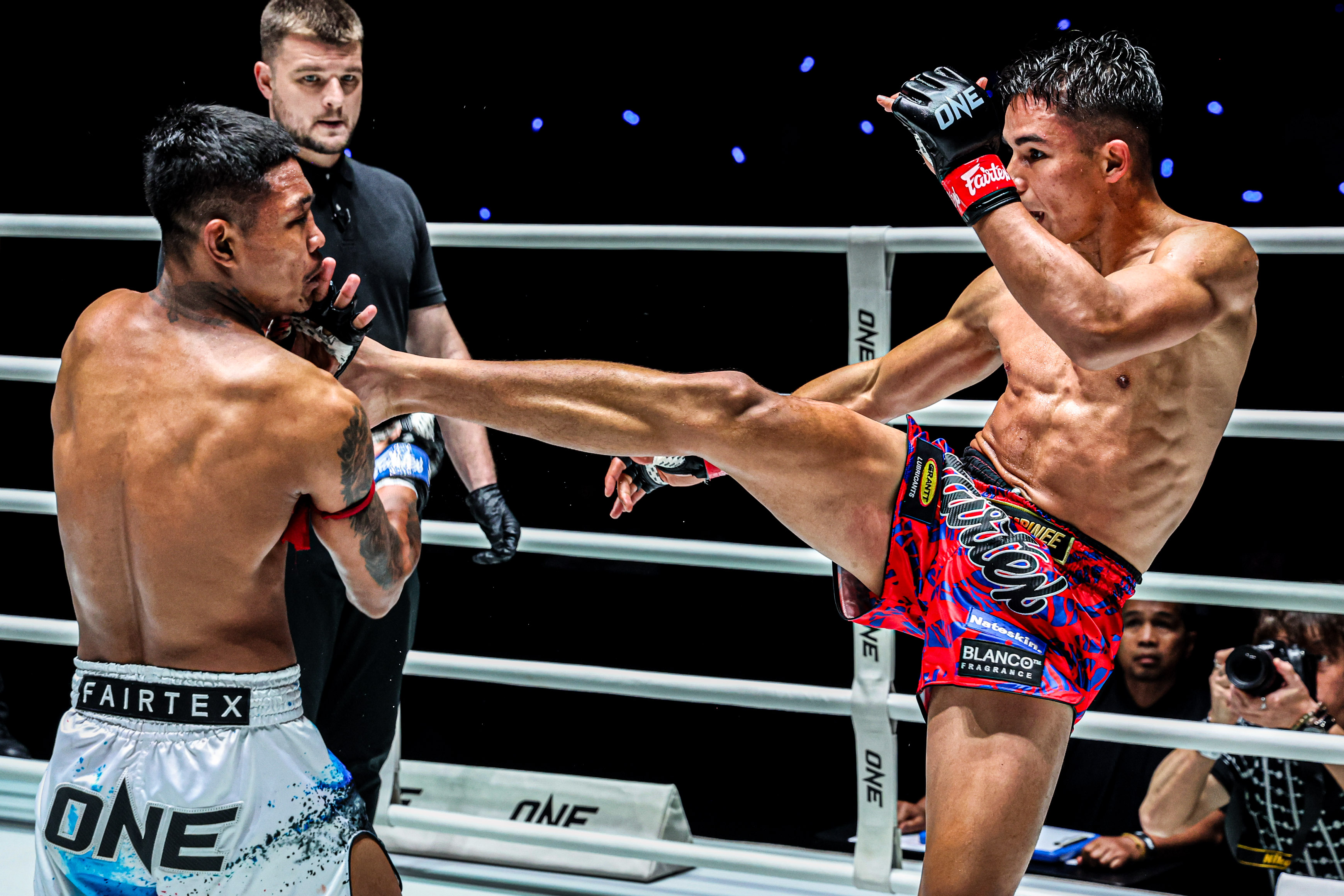 OL141_04 Johan Ghazali vs Ye Yint Naung_27.jpg