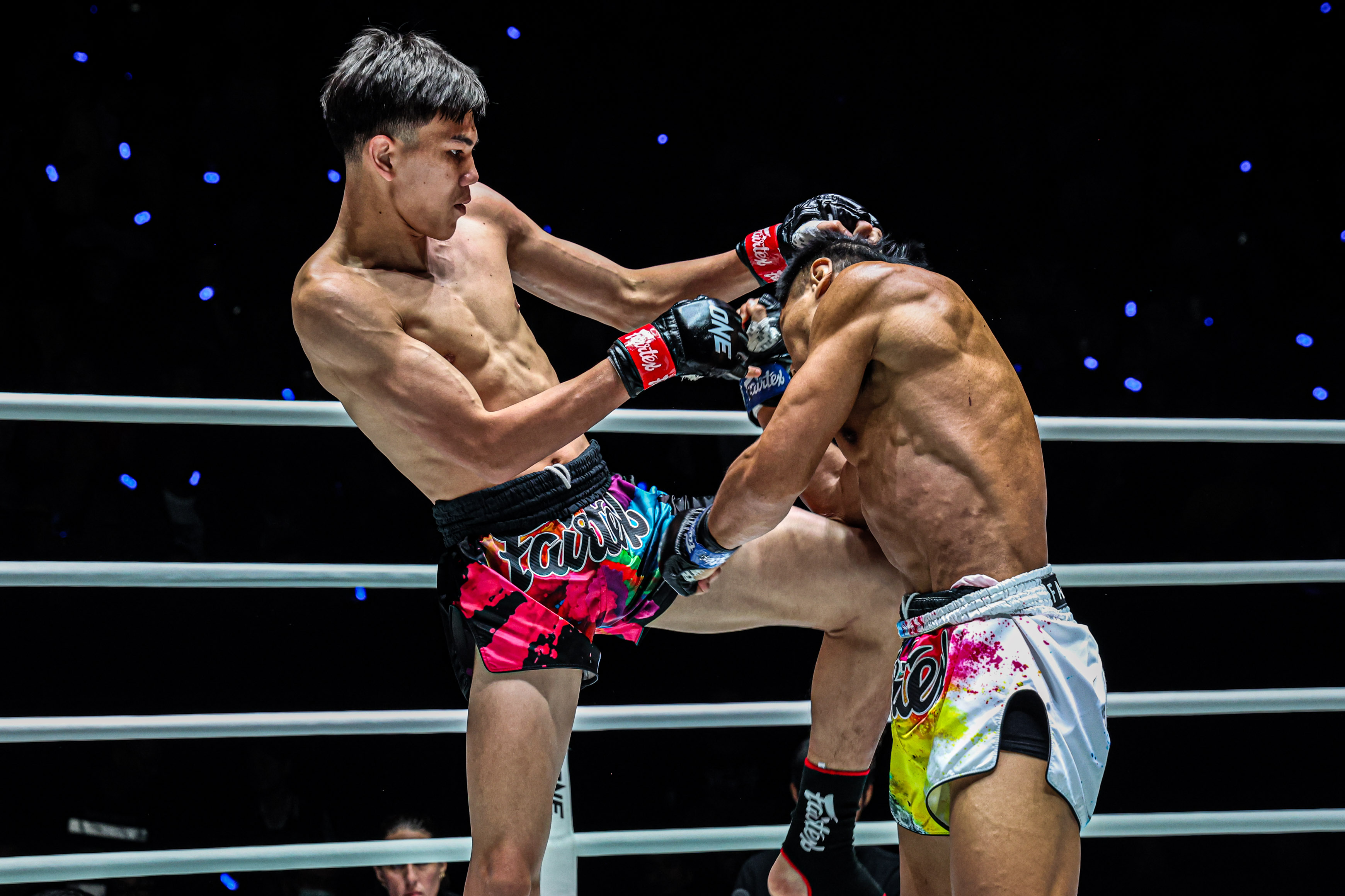 OL141_12 Khunpon vs Sornsueknoi_15.jpg