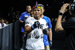 OL141_13 Detchawalit vs Saw Min Min_02