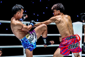 OL141_13 Detchawalit vs Saw Min Min_15