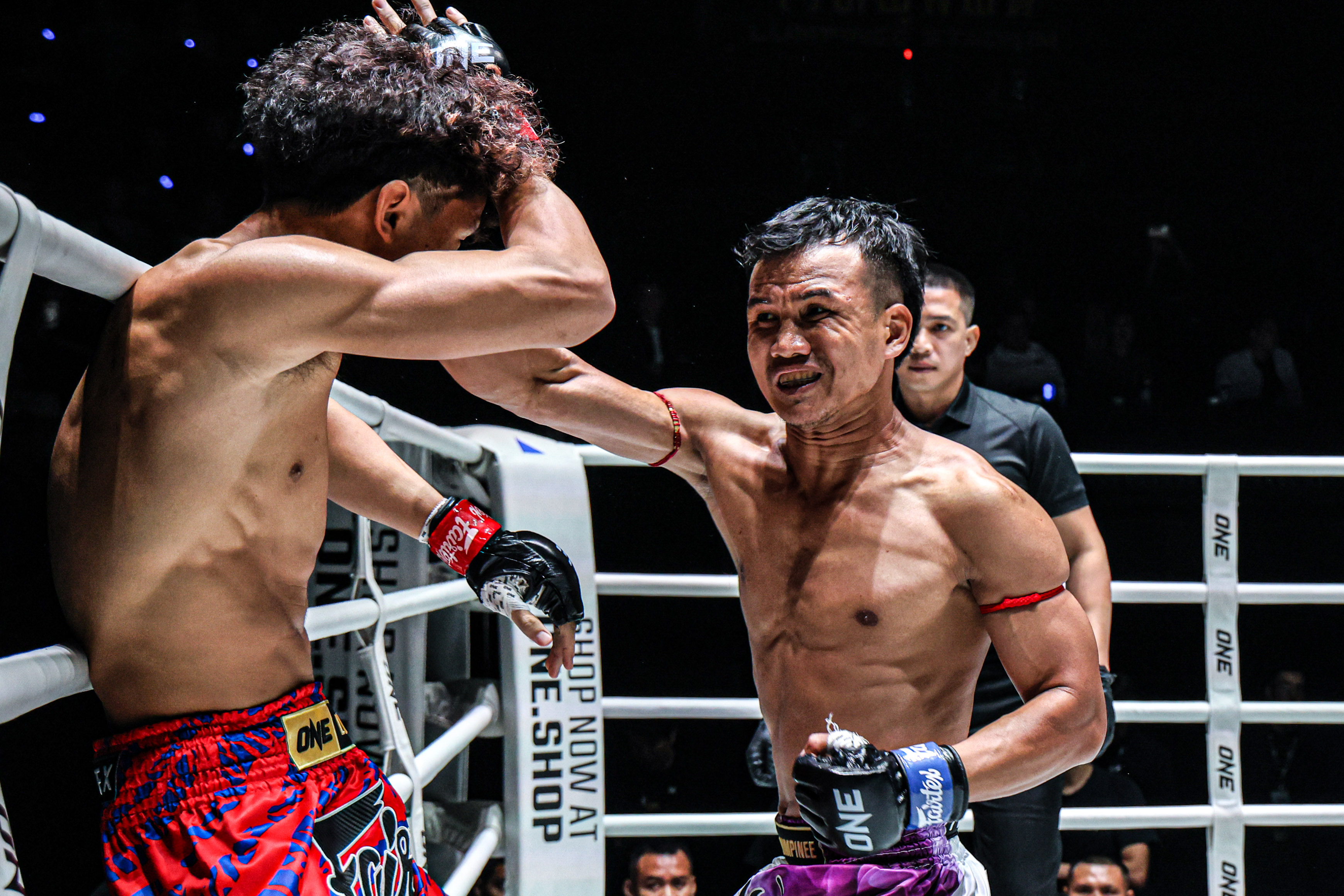 OL141_13 Detchawalit vs Saw Min Min_17.jpg