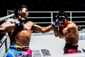 OL141_14 Komawut vs Samingdam 29