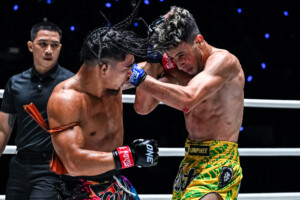 OL142_05 Suriyanlek vs Mohamed Taoufyq_09