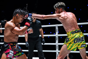 OL142_05 Suriyanlek vs Mohamed Taoufyq_10