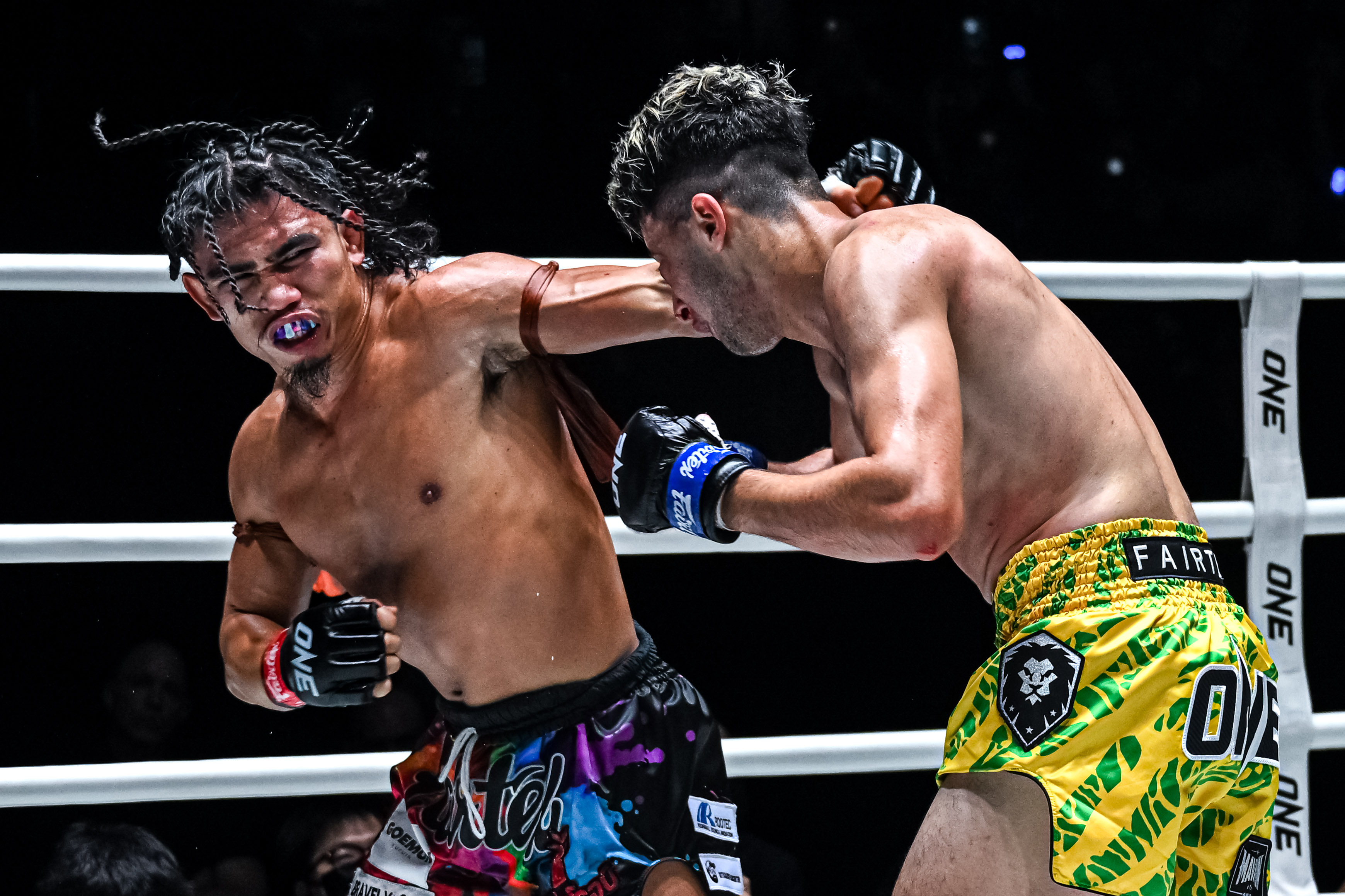 OL142_05 Suriyanlek vs Mohamed Taoufyq_25.jpg