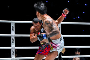 OL142_14 Apiwat vs Panpadej 40