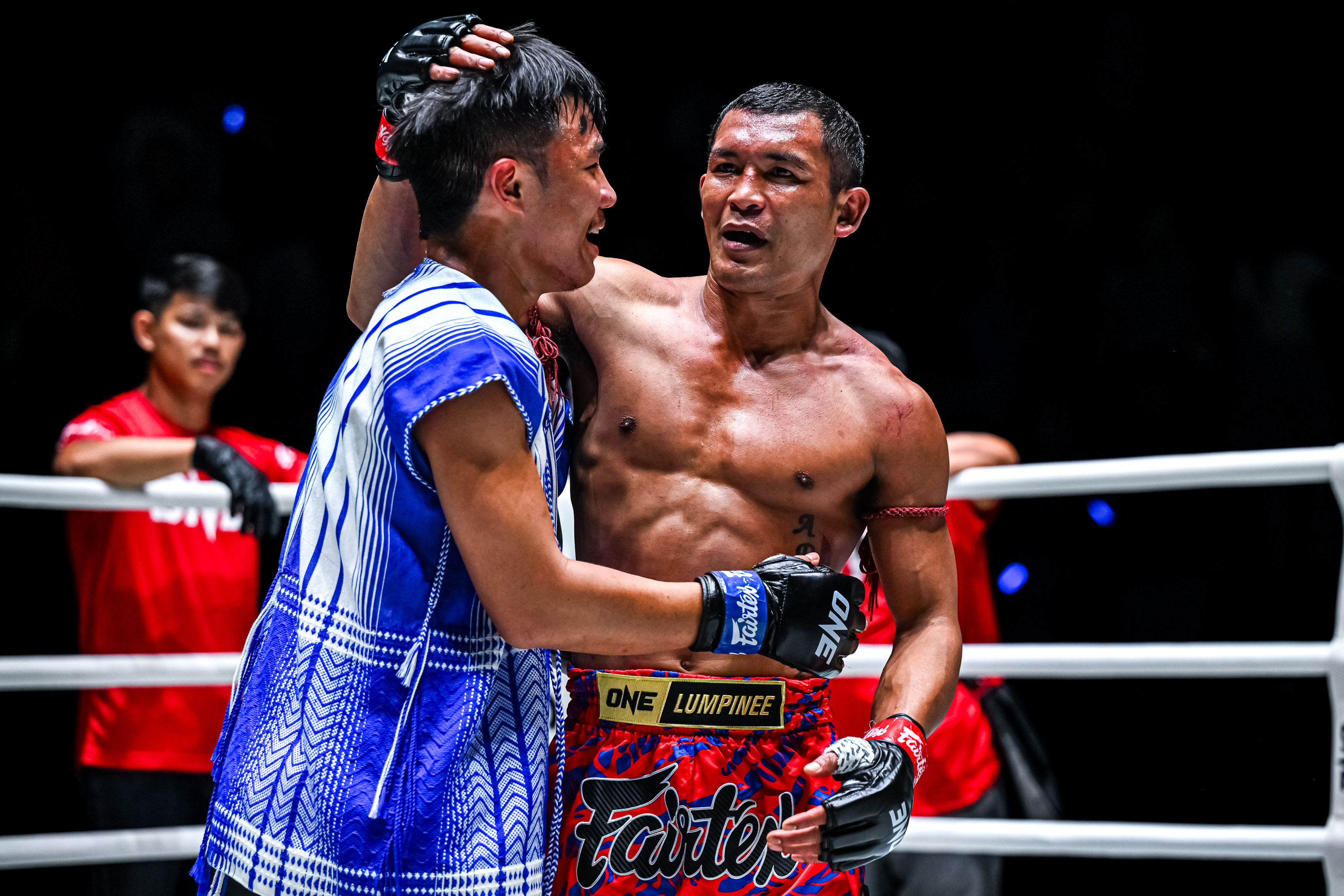 OL142_14 Apiwat vs Panpadej 45.jpg