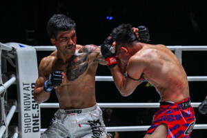 OL143_05_Nakrob vs Panrit_07