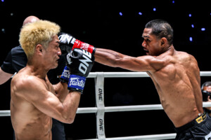 OL144_04 Sangarthit vs TAKU_20