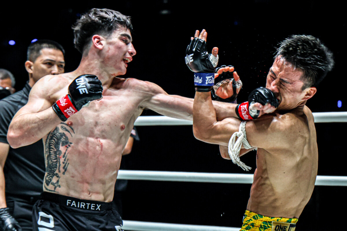 OL144_08_Lenny Blasi vs Katsuki Kitano_17
