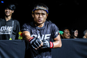 OL144_14_ Chatpichit_vs_ Tubtimthong 8