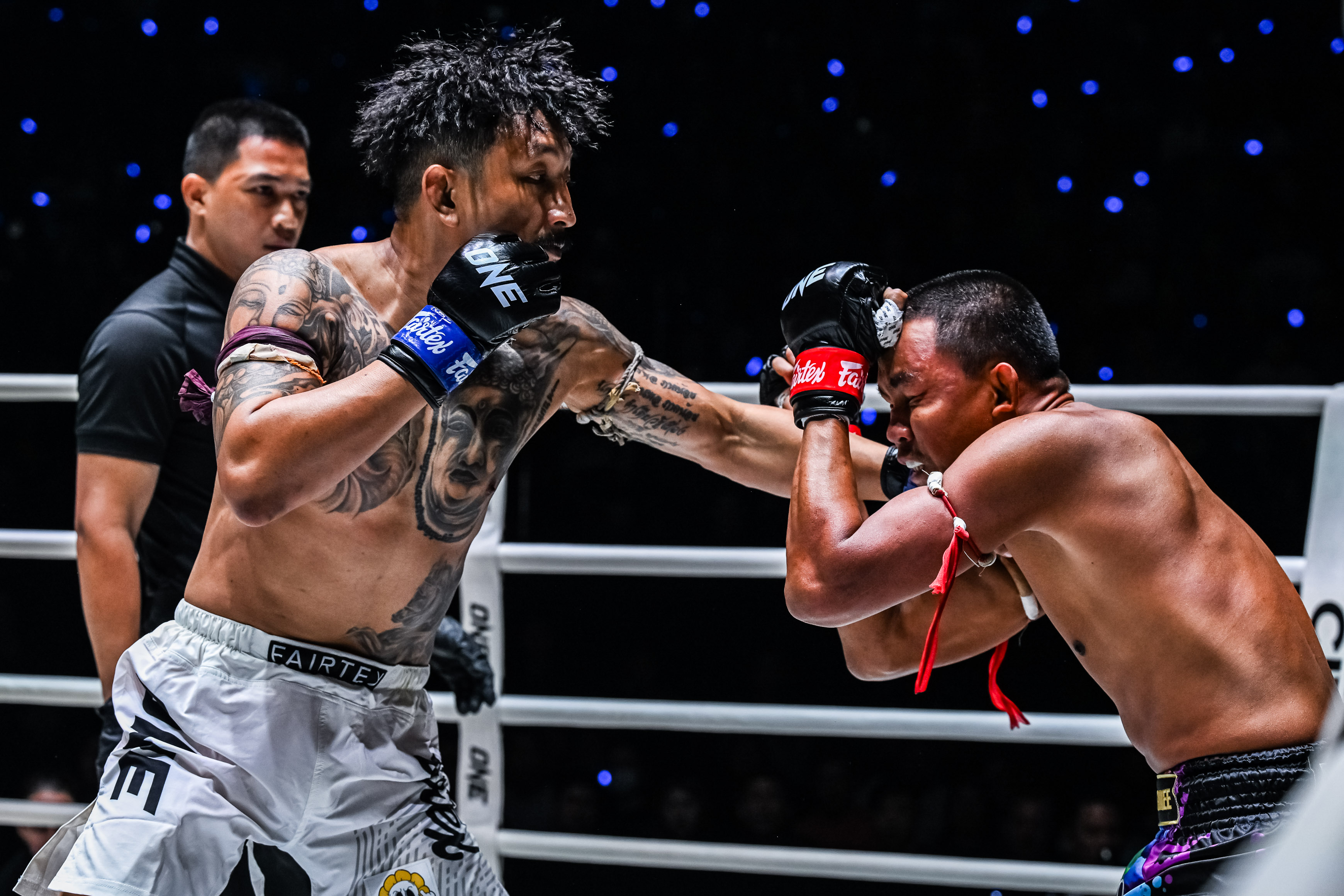 04 Seksan vs Pakorn_OL147 20.jpg