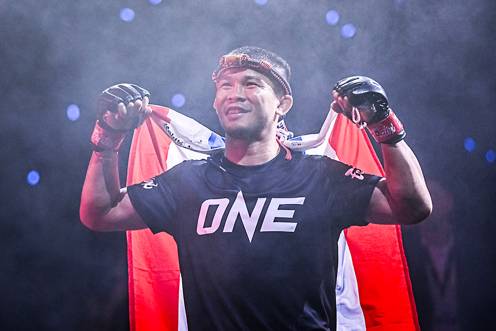 CoverWeb_OL147_NongO_PostFight