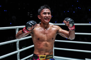 OL146_13_Kongsuk vs Babak Solouki_18