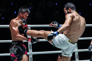 OL146_13_Kongsuk vs Babak Solouki_25