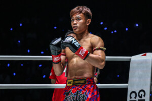 OL148_04_Lamnamoonlek vs Yuan Pengjie_06