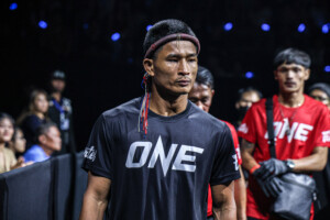 OL148_05_Sonrak vs Dedduanglek_05 1