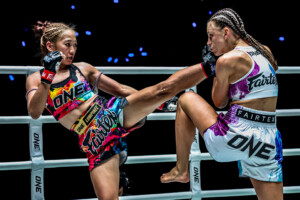 09 Ployjan vs Vanessa Romanowski OL149 24