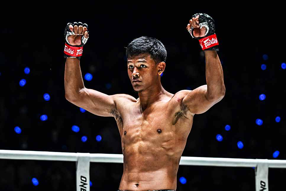 CoverWeb_OFN42_Blackpanther_PreFight