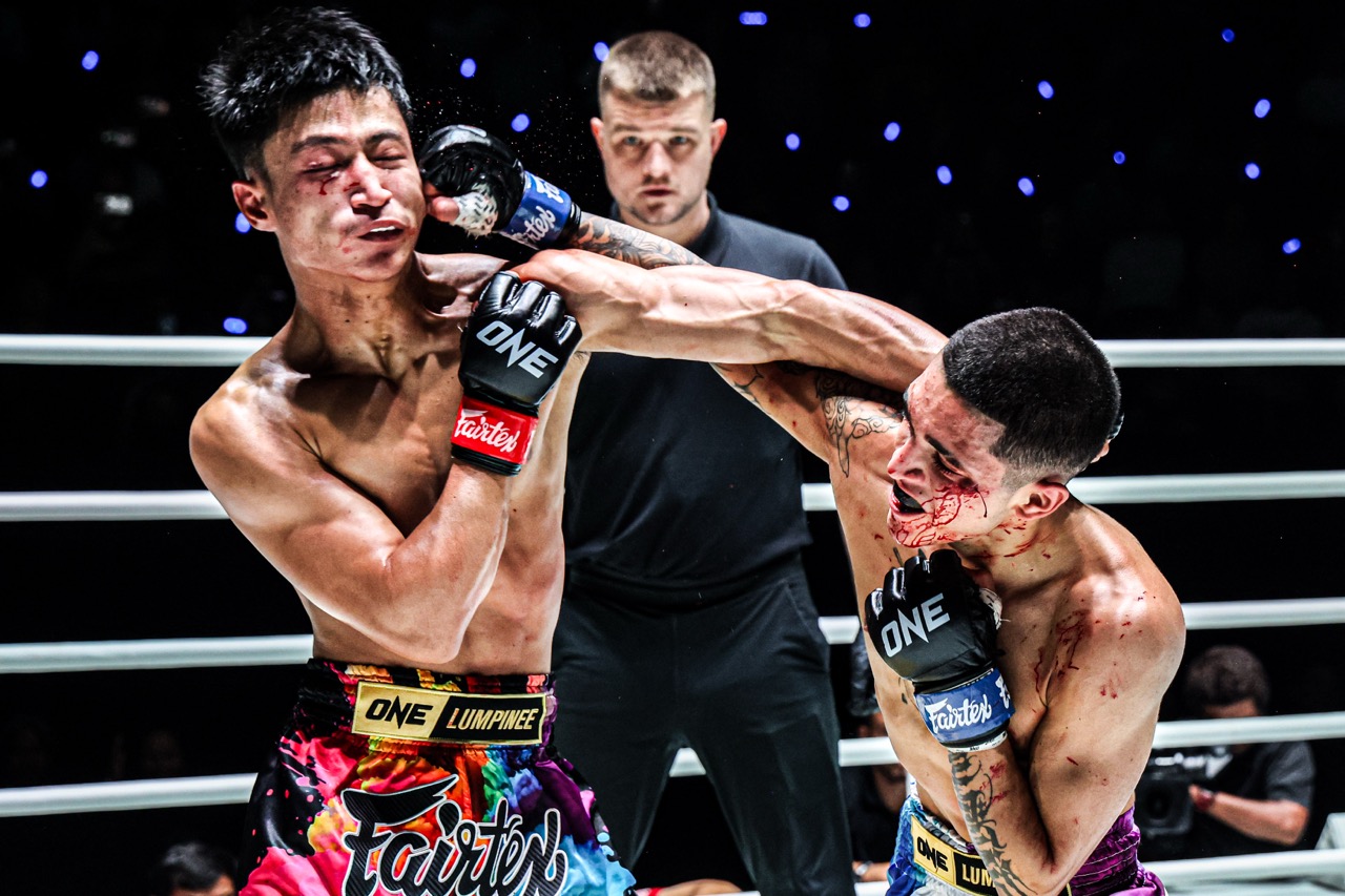 OL151_10_Petmuangthai vs Martín Parra_25