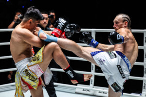 OFN43_08_Petchtanong_VS_BenWoolliss 18