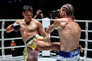 OFN43_08_Petchtanong_VS_BenWoolliss 28