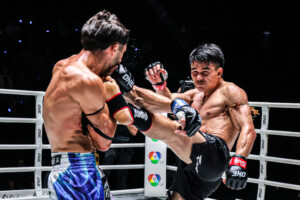OL153_14_Worapon_vs_Tom_Casse 24