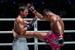 OL154_02_Superlek vs Abdulla Dayakaev_39